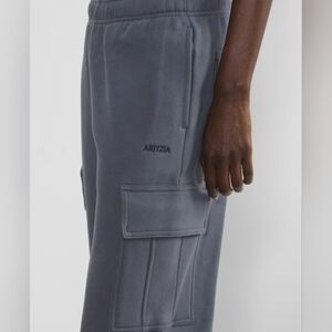 Aritzia NWOT | Mega Fit Sweatfleece Cozy Fleece Cargo Sweat Pant | Size XS